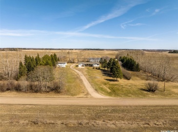 Rural Address, Buckland Rm No. 491, Saskatchewan S6V 5R2, 4 Bedrooms Bedrooms, 18 Rooms Rooms,3 BathroomsBathrooms,Acreage,For Sale,R.M. of Buckland Acreage,Rural Address,SK955745