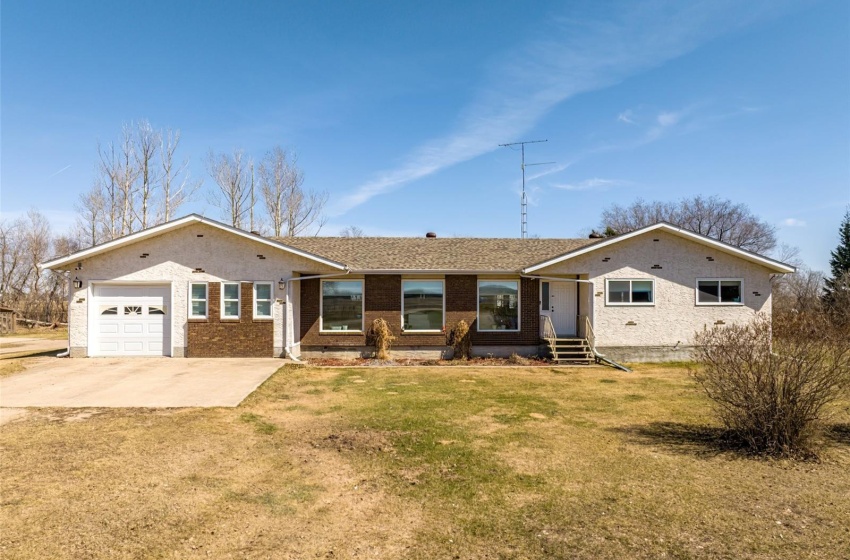 Rural Address, Buckland Rm No. 491, Saskatchewan S6V 5R2, 4 Bedrooms Bedrooms, 18 Rooms Rooms,3 BathroomsBathrooms,Acreage,For Sale,R.M. of Buckland Acreage,Rural Address,SK955745