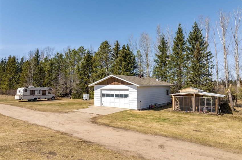 Rural Address, Buckland Rm No. 491, Saskatchewan S6V 5R2, 4 Bedrooms Bedrooms, 18 Rooms Rooms,3 BathroomsBathrooms,Acreage,For Sale,R.M. of Buckland Acreage,Rural Address,SK955745