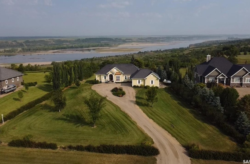 106 Rudy LANE, Rudy Rm No. 284, Saskatchewan S0L 2N0, 5 Bedrooms Bedrooms, 18 Rooms Rooms,3 BathroomsBathrooms,Acreage,For Sale,Rudy,SK935707