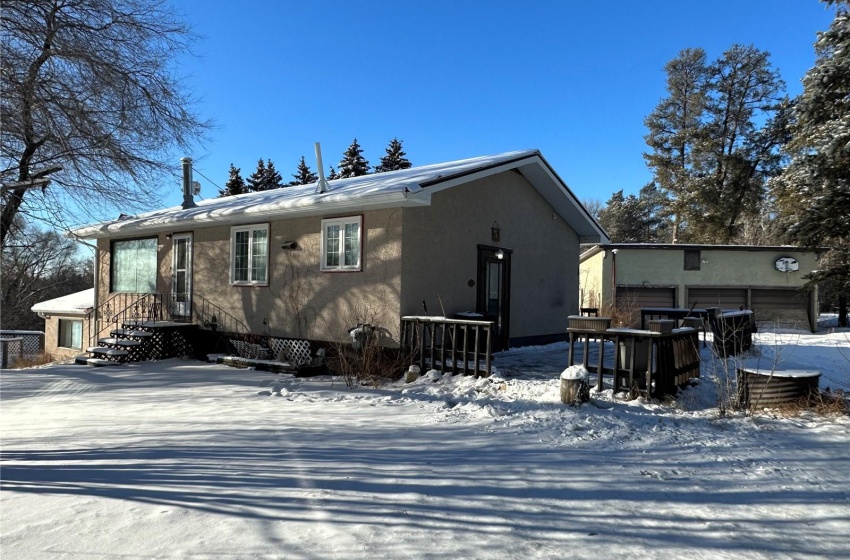 229 16th AVENUE, Buckland Rm No. 491, Saskatchewan S6V 5R3, 6 Bedrooms Bedrooms, 15 Rooms Rooms,2 BathroomsBathrooms,Acreage,For Sale,229 16th Ave NW,16th,SK956195