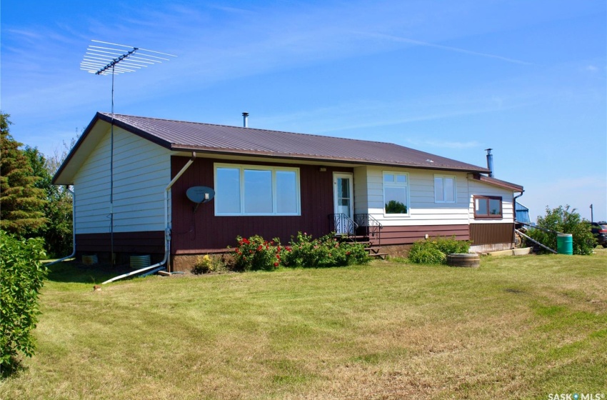 Rural Address, Blucher Rm No. 343, Saskatchewan S0K 0Y0, 3 Bedrooms Bedrooms, 12 Rooms Rooms,1 BathroomBathrooms,Acreage,For Sale,Reilly Farm, RM of Blucher,Rural Address,SK956342