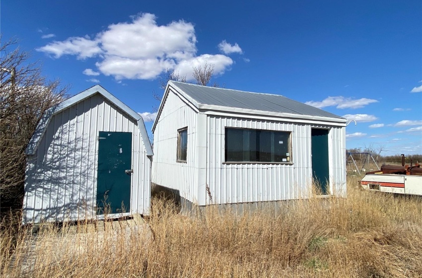 Rural Address, St. Andrews Rm No. 287, Saskatchewan S0L 2V0, 4 Bedrooms Bedrooms, 15 Rooms Rooms,3 BathroomsBathrooms,Acreage,For Sale,NW 31-29-15W3 Plan 101530864 Parcel 145597292,Rural Address,SK956329