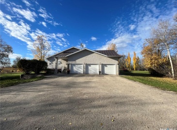 Rural Address, Moosomin Rm No. 121, Saskatchewan S0G 3N0, 5 Bedrooms Bedrooms, 20 Rooms Rooms,4 BathroomsBathrooms,Acreage,For Sale,Cook Acreage,Rural Address,SK956411