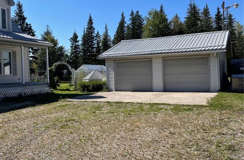 Concrete garage apron