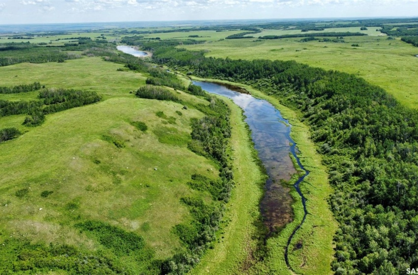 Rural Address, Glenside Rm No. 377, Saskatchewan S0K 4B0, ,Farm,For Sale,Sonningdale 648 acres Mixed Farmland (Guenther),Rural Address,SK958106