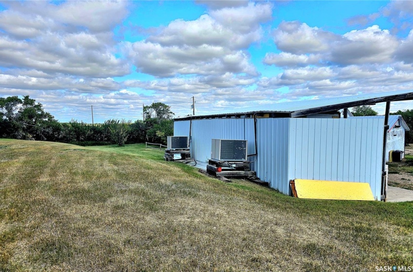 Rural Address, Miry Creek Rm No. 229, Saskatchewan S0N 0A0, 1 Bedroom Bedrooms, 8 Rooms Rooms,1 BathroomBathrooms,Acreage,For Sale,Cherry Tree Acres,Rural Address,SK958132