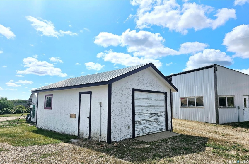 Rural Address, Miry Creek Rm No. 229, Saskatchewan S0N 0A0, 1 Bedroom Bedrooms, 8 Rooms Rooms,1 BathroomBathrooms,Acreage,For Sale,Cherry Tree Acres,Rural Address,SK958132