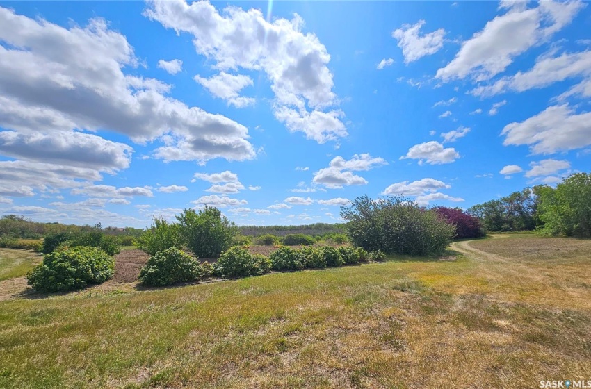 Rural Address, Miry Creek Rm No. 229, Saskatchewan S0N 0A0, 1 Bedroom Bedrooms, 8 Rooms Rooms,1 BathroomBathrooms,Acreage,For Sale,Cherry Tree Acres,Rural Address,SK958132