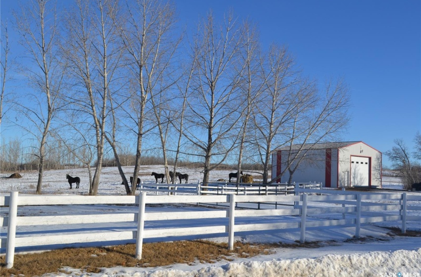 Rural Address, Corman Park Rm No. 344, Saskatchewan S7K 3J9, 4 Bedrooms Bedrooms, ,3 BathroomsBathrooms,Farm,For Sale,Rare City View 80 Acres,Rural Address,SK958253