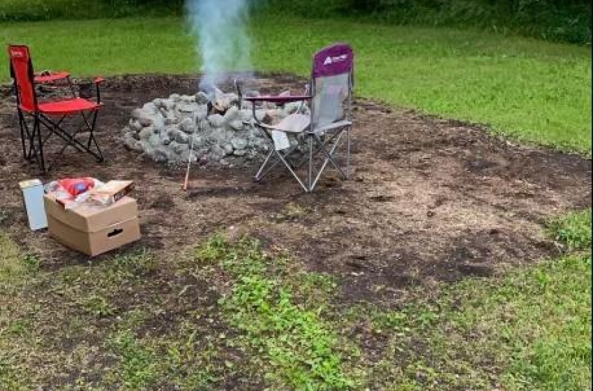 Fire pit summer pic provided by seller