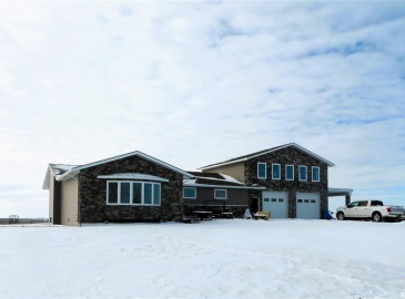 Rural Address, Eyebrow Rm No. 193, Saskatchewan S0H 4B0, 6 Bedrooms Bedrooms, ,2.5 BathroomsBathrooms,Farm,For Sale,Eyebrow Home Quarter,Rural Address,SK958651