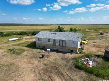 Rural Address, Maple Bush Rm No. 224, Saskatchewan S0H 0T0, 3 Bedrooms Bedrooms, 7 Rooms Rooms,1 BathroomBathrooms,Acreage,For Sale,Maple Bush Acreage,Rural Address,SK958599