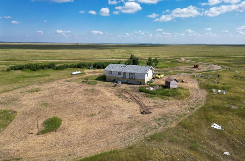 Rural Address, Maple Bush Rm No. 224, Saskatchewan S0H 0T0, 3 Bedrooms Bedrooms, 7 Rooms Rooms,1 BathroomBathrooms,Acreage,For Sale,Maple Bush Acreage,Rural Address,SK958599