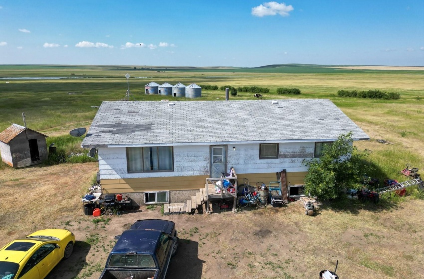 Rural Address, Maple Bush Rm No. 224, Saskatchewan S0H 0T0, 3 Bedrooms Bedrooms, 7 Rooms Rooms,1 BathroomBathrooms,Acreage,For Sale,Maple Bush Acreage,Rural Address,SK958599