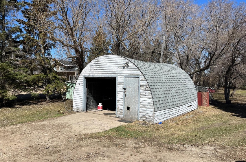 Rural Address, Watson, Saskatchewan S0K 4V0, 2 Bedrooms Bedrooms, 11 Rooms Rooms,2 BathroomsBathrooms,Acreage,For Sale,Watson Acreage,Rural Address,SK954733