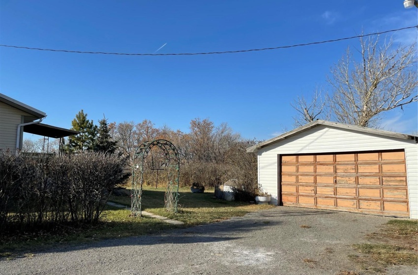 SW Rural Address, Cymri Rm No. 36, Saskatchewan S0C 1S0, 3 Bedrooms Bedrooms, 13 Rooms Rooms,2 BathroomsBathrooms,Acreage,For Sale,Hoium Acreage,Rural Address,SK954624