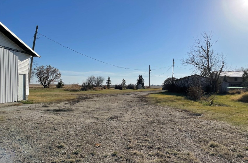 SW Rural Address, Cymri Rm No. 36, Saskatchewan S0C 1S0, 3 Bedrooms Bedrooms, 13 Rooms Rooms,2 BathroomsBathrooms,Acreage,For Sale,Hoium Acreage,Rural Address,SK954624