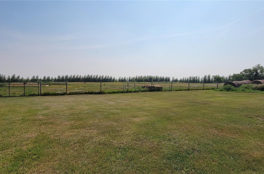 Rural Address, Tramping Lake Rm No. 380, Saskatchewan S0K 4L0, 4 Bedrooms Bedrooms, 14 Rooms Rooms,4 BathroomsBathrooms,Acreage,For Sale,Akerlund Acreage,Rural Address,SK941164