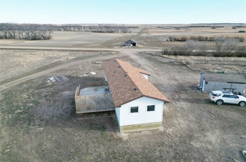 Rural Address, King George Rm No. 256, Saskatchewan S0L 3M0, 3 Bedrooms Bedrooms, 9 Rooms Rooms,1 BathroomBathrooms,Acreage,For Sale,East Elrose Acreage,Rural Address,SK955106