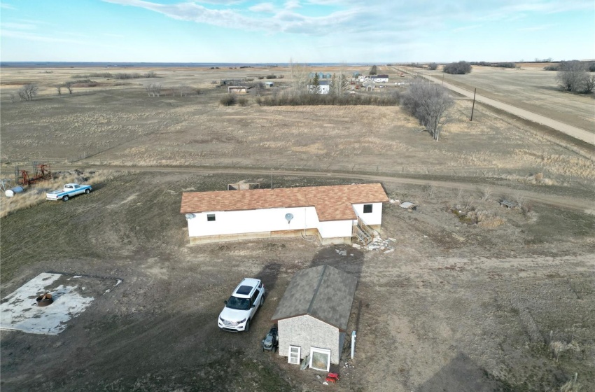 Rural Address, King George Rm No. 256, Saskatchewan S0L 3M0, 3 Bedrooms Bedrooms, 9 Rooms Rooms,1 BathroomBathrooms,Acreage,For Sale,East Elrose Acreage,Rural Address,SK955106