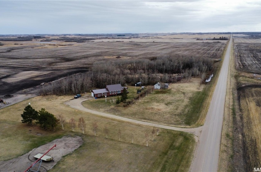 Rural Address, Wynyard, Saskatchewan S0A 4T0, 2 Bedrooms Bedrooms, 7 Rooms Rooms,1 BathroomBathrooms,Acreage,For Sale,Springburn Acreage,Rural Address,SK958194