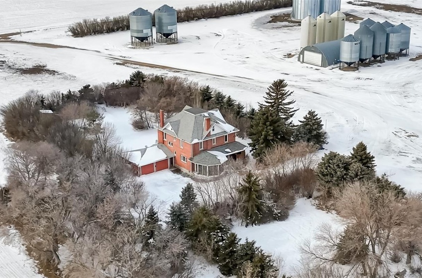 Rural Address, Marquis Rm No. 191, Saskatchewan S0H 2E0, 3 Bedrooms Bedrooms, 18 Rooms Rooms,4 BathroomsBathrooms,Acreage,For Sale,Maitland Acreage,Rural Address,SK959561