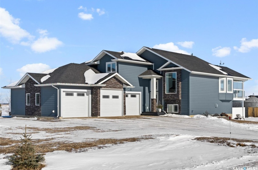 Craftsman-style house featuring a garage