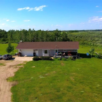 Rural Address, Preeceville Rm No. 334, Saskatchewan S0A 3B0, 4 Bedrooms Bedrooms, 16 Rooms Rooms,4 BathroomsBathrooms,Acreage,For Sale,Gardner Acreage,Rural Address,SK959629