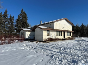 Rural Address, Shellbrook Rm No. 493, Saskatchewan S0J 1S0, 3 Bedrooms Bedrooms, 12 Rooms Rooms,1 BathroomBathrooms,Acreage,For Sale,Mayview Acreage,Rural Address,SK959641