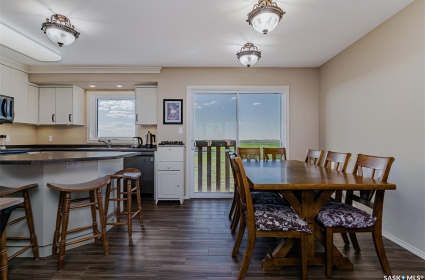 Rural Address, Laird Rm No. 404, Saskatchewan S7K 3J7, 3 Bedrooms Bedrooms, 9 Rooms Rooms,2 BathroomsBathrooms,Acreage,For Sale,Friesen Acreage,Rural Address,SK959810