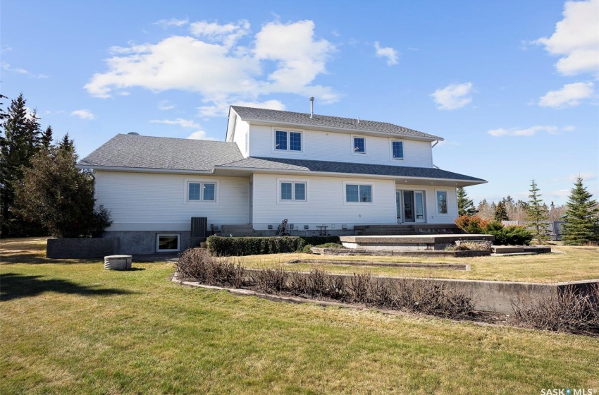 Penz Acreage Rural Address, Waldheim, Saskatchewan S0K 4R0, 7 Bedrooms Bedrooms, 19 Rooms Rooms,4 BathroomsBathrooms,Acreage,For Sale,Rural Address,Rural Address,SK960126