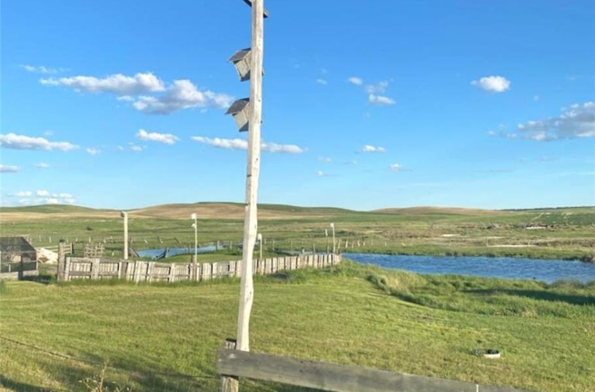 Rural Address, Grassy Creek Rm No. 78, Saskatchewan S0N 2M0, 3 Bedrooms Bedrooms, 10 Rooms Rooms,2 BathroomsBathrooms,Acreage,For Sale,Caffet Acreage,Rural Address,SK960168