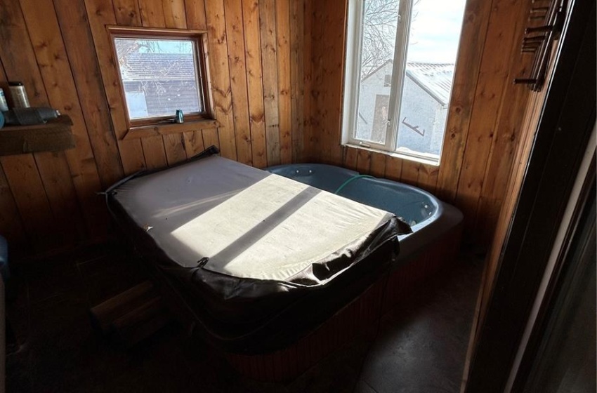 hot tub room