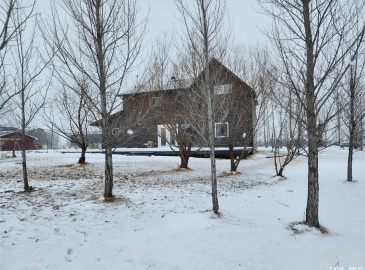 Rural Address, Tisdale Rm No. 427, Saskatchewan S0E 1T0, 3 Bedrooms Bedrooms, 10 Rooms Rooms,2 BathroomsBathrooms,Acreage,For Sale,Perrin/Parsons Acreage,Rural Address,SK960296