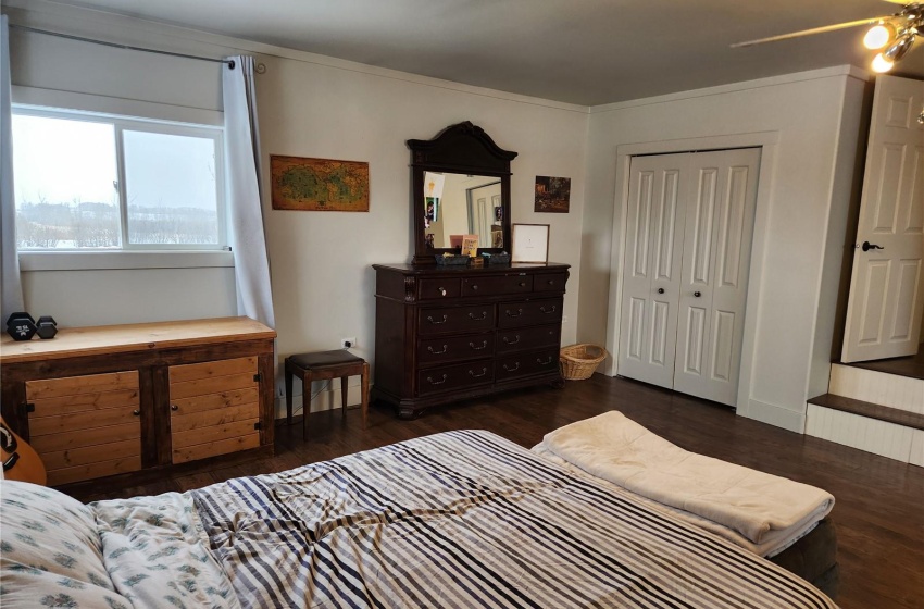 Rural Address, Tisdale Rm No. 427, Saskatchewan S0E 1T0, 3 Bedrooms Bedrooms, 10 Rooms Rooms,2 BathroomsBathrooms,Acreage,For Sale,Perrin/Parsons Acreage,Rural Address,SK960296