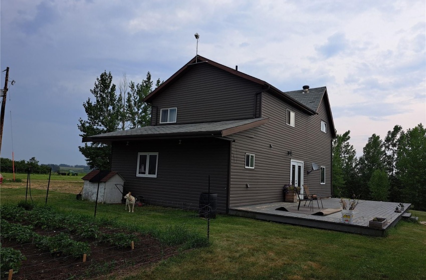 Rural Address, Tisdale Rm No. 427, Saskatchewan S0E 1T0, 3 Bedrooms Bedrooms, 10 Rooms Rooms,2 BathroomsBathrooms,Acreage,For Sale,Perrin/Parsons Acreage,Rural Address,SK960296