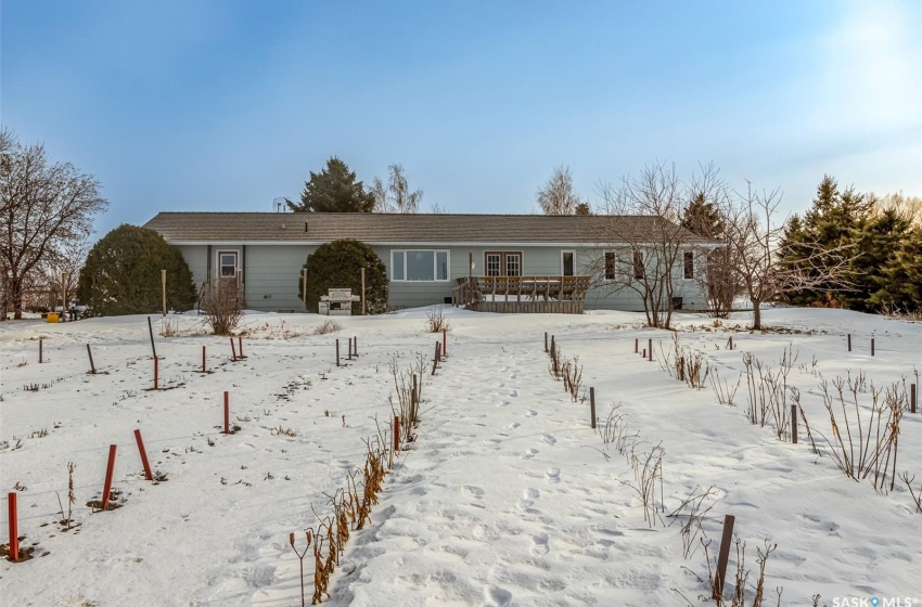 Rural Address, Star City Rm No. 428, Saskatchewan S0E 1A9, 4 Bedrooms Bedrooms, 13 Rooms Rooms,3 BathroomsBathrooms,Acreage,For Sale,Wall Acreage,Rural Address,SK960353