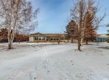 Rural Address, Star City Rm No. 428, Saskatchewan S0E 1A9, 4 Bedrooms Bedrooms, 13 Rooms Rooms,3 BathroomsBathrooms,Acreage,For Sale,Wall Acreage,Rural Address,SK960353