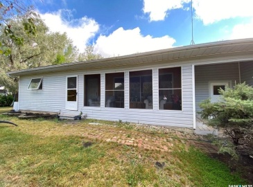 Rural Address, Kinistino Rm No. 459, Saskatchewan S0J 1H0, 4 Bedrooms Bedrooms, 15 Rooms Rooms,2 BathroomsBathrooms,Acreage,For Sale,Acreage, RM of Kinistino,Rural Address,SK960426