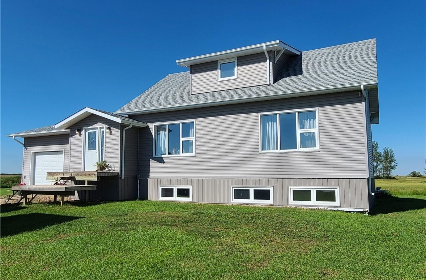 Rural Address, Lomond Rm No. 37, Saskatchewan S4H 0T1, 5 Bedrooms Bedrooms, 14 Rooms Rooms,3 BathroomsBathrooms,Acreage,For Sale,RM Lomond Acreage,Rural Address,SK960439