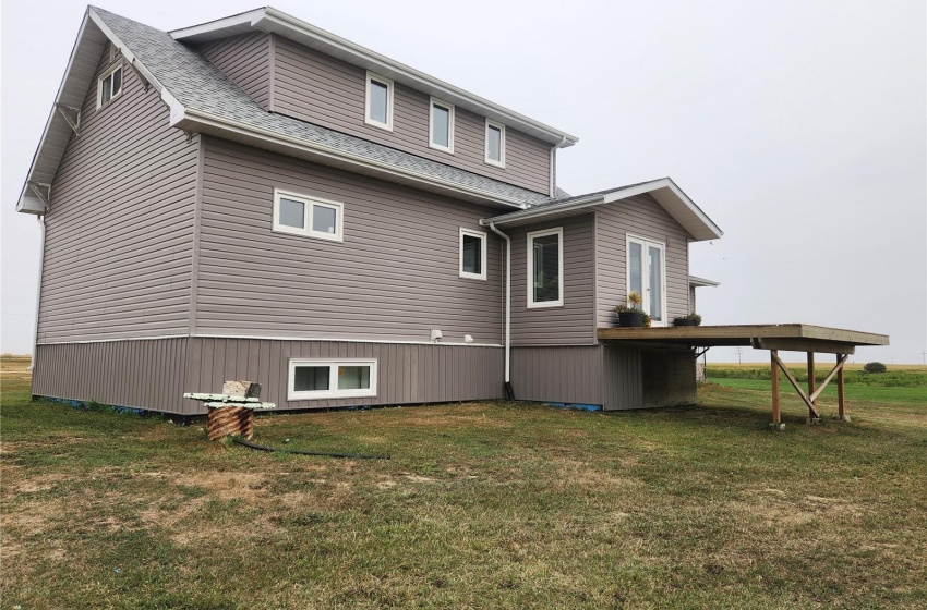 Rural Address, Lomond Rm No. 37, Saskatchewan S4H 0T1, 5 Bedrooms Bedrooms, 14 Rooms Rooms,3 BathroomsBathrooms,Acreage,For Sale,RM Lomond Acreage,Rural Address,SK960439