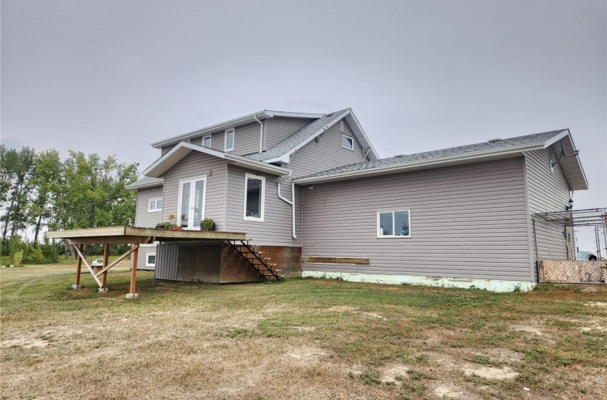 Rural Address, Lomond Rm No. 37, Saskatchewan S4H 0T1, 5 Bedrooms Bedrooms, 14 Rooms Rooms,3 BathroomsBathrooms,Acreage,For Sale,RM Lomond Acreage,Rural Address,SK960439