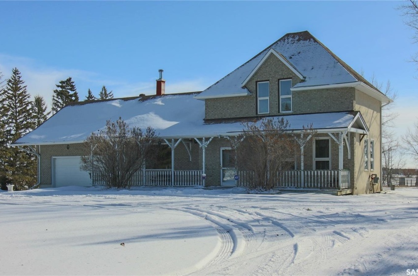 749 Gibson ROAD, Balgonie, Saskatchewan S0G 0E0, 3 Bedrooms Bedrooms, 12 Rooms Rooms,3 BathroomsBathrooms,Acreage,For Sale,BUCHOLTZ/FOHR ACREAGE,Gibson,SK960383