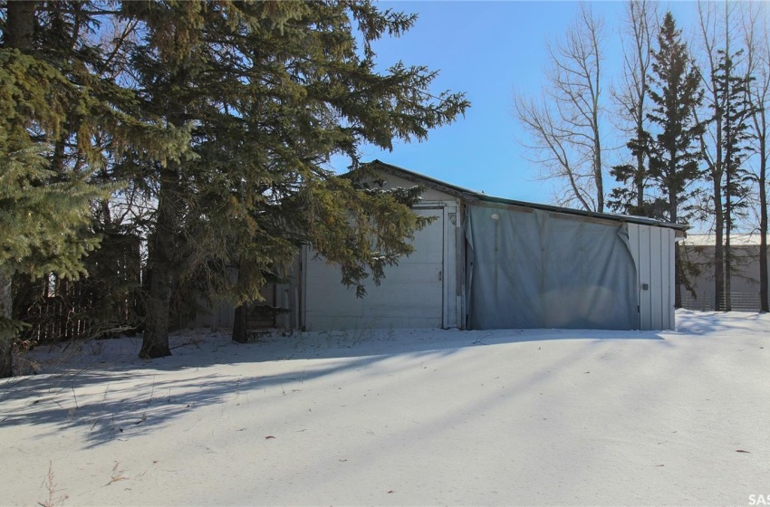 749 Gibson ROAD, Balgonie, Saskatchewan S0G 0E0, 3 Bedrooms Bedrooms, 12 Rooms Rooms,3 BathroomsBathrooms,Acreage,For Sale,BUCHOLTZ/FOHR ACREAGE,Gibson,SK960383