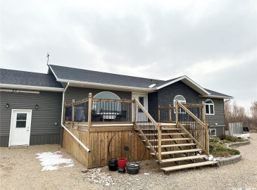 Rural Address, Perdue Rm No. 346, Saskatchewan S0K 3C0, 3 Bedrooms Bedrooms, 9 Rooms Rooms,1 BathroomBathrooms,Acreage,For Sale,Kirzinger Acreage,Rural Address,SK961737