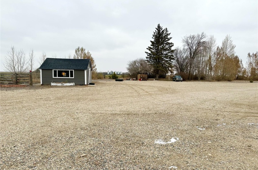 Rural Address, Perdue Rm No. 346, Saskatchewan S0K 3C0, 3 Bedrooms Bedrooms, 9 Rooms Rooms,1 BathroomBathrooms,Acreage,For Sale,Kirzinger Acreage,Rural Address,SK961737