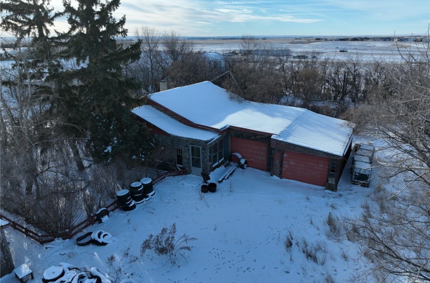 Rural Address, Moose Jaw Rm No. 161, Saskatchewan S6H 1A1, 2 Bedrooms Bedrooms, 8 Rooms Rooms,1 BathroomBathrooms,Acreage,For Sale,City View Acres,Rural Address,SK956502