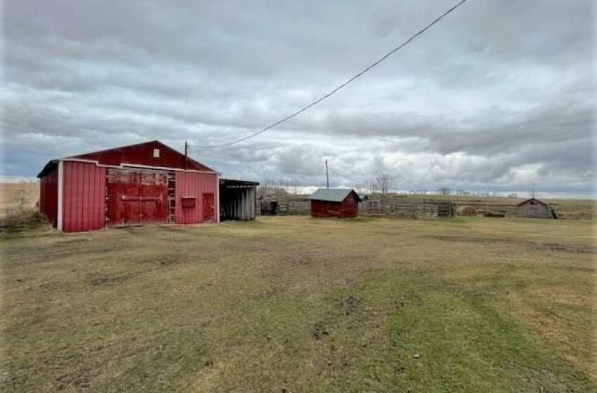 Rural Address, Kinistino Rm No. 459, Saskatchewan S0J 1H0, 3 Bedrooms Bedrooms, 14 Rooms Rooms,2 BathroomsBathrooms,Acreage,For Sale,Nelson Acreage SW-27-47-21-W2,Rural Address,SK961893