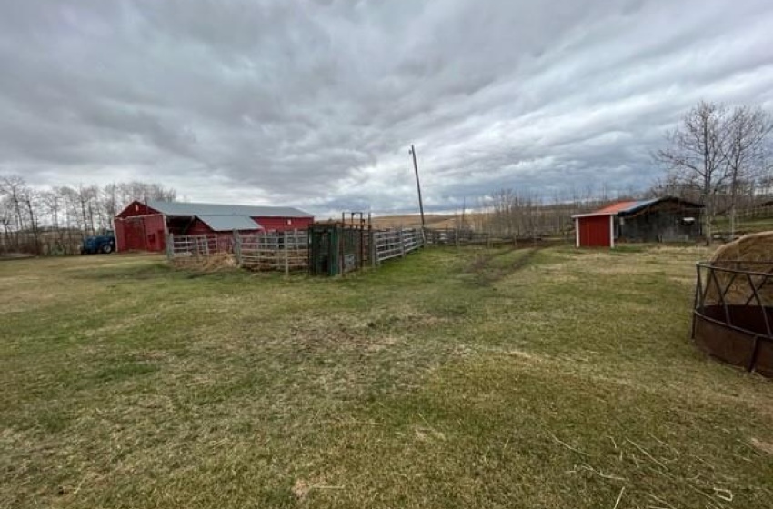 Rural Address, Kinistino Rm No. 459, Saskatchewan S0J 1H0, 3 Bedrooms Bedrooms, 14 Rooms Rooms,2 BathroomsBathrooms,Acreage,For Sale,Nelson Acreage SW-27-47-21-W2,Rural Address,SK961893